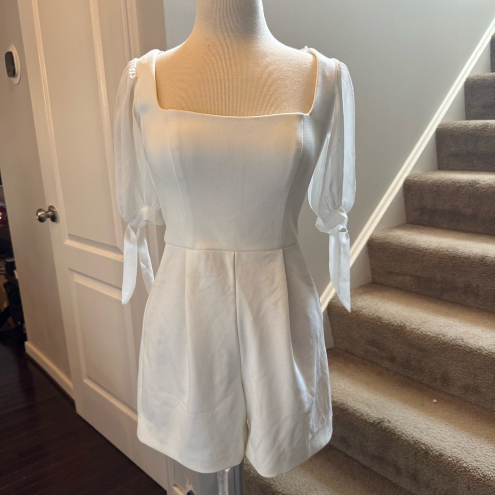 BHLDN Anthropologie Women's White Puff Sleeve Square Neck Romper Shorts Size 4